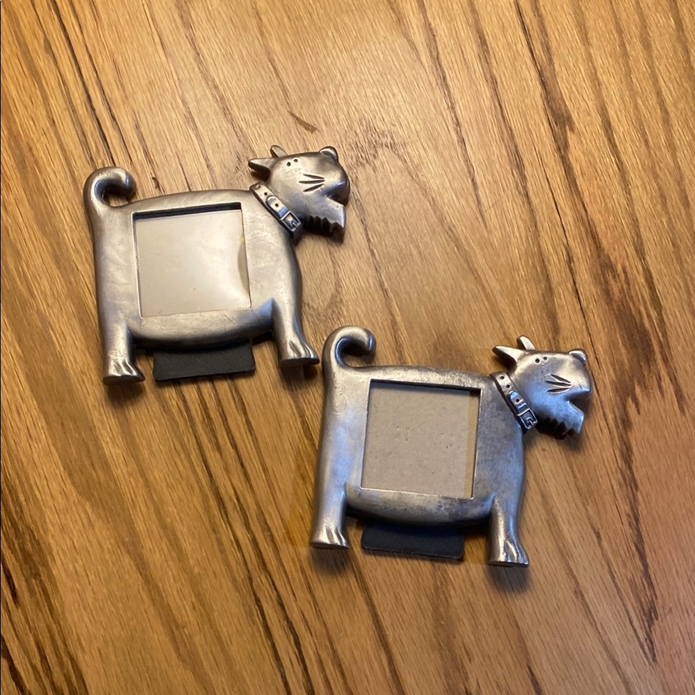Silver Dog Picture Frame Set